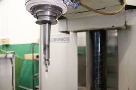 Milltronics RH20-D cnc universal milling machine