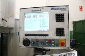 Milltronics RH20-D cnc universal milling machine