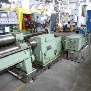 Strojaren XZP 100/123 Rolls Plate Bending Machine