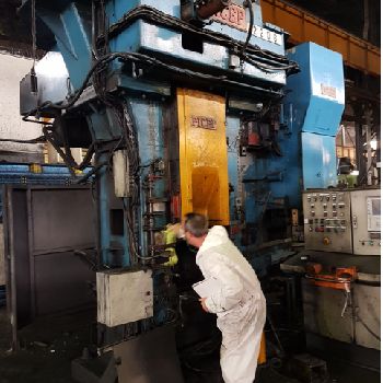 FICEP PFM 215/450 Screw press