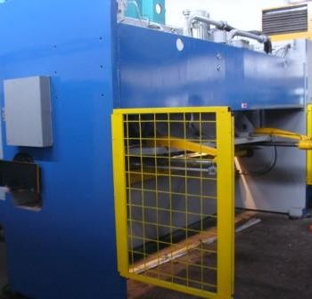 Strojarne Piesok CNTA 3150/16 Hydraulic shearing machine