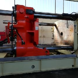 Husky EWLL1100 RS120/100 Injection moulding machine