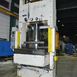 Used Lagan 225DP metal press