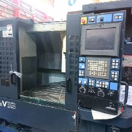 MAKINO V33 Machining center - vertical
