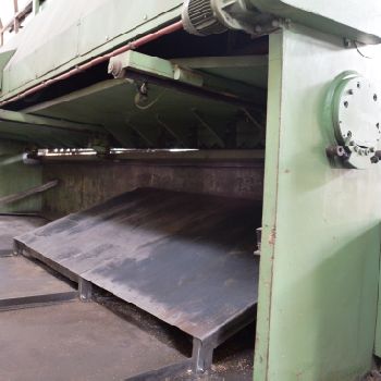 DIGEP DLB-6/6100 hydraulic shear