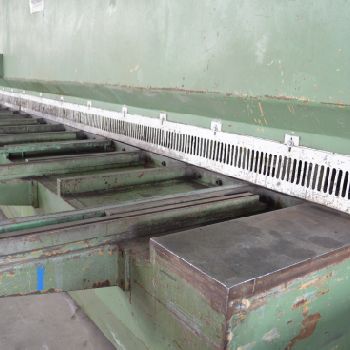 DIGEP DLB-6/6100 hydraulic shear