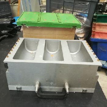 ULMA SUPRA 400 Tray sealer