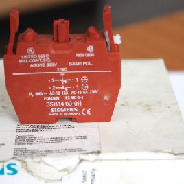Electronics / PLC systems SIEMENS 3SB14 00-0G