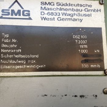 Hydraulic - two-column press SMG DSZ 100