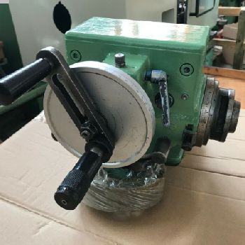 Dividing attachment WALTER SVT100