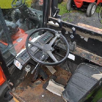 Capricorn 377-MK5A-1 DEFEKT spare parts carrier