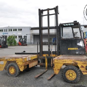 Capricorn 377-MK5A-1 DEFEKT spare parts carrier