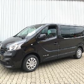 Renault TRAFIC 4x2, 6 plazas, business, navegación por satélite, clima.