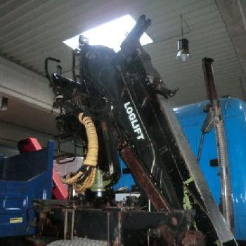 Scania 144G 530 6x4 with crane Loglift F 215 Z