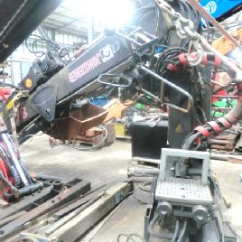 Jonsered - 820 L crane