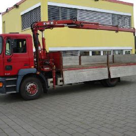 MAN 18,224 4x2 with crane Hiab 102-2