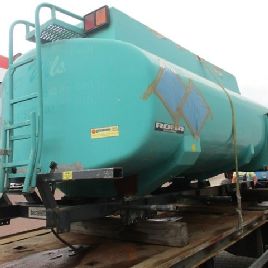 Pipe tank construction