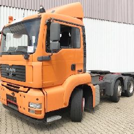 MAN TGA 26.440 6x2 / 4 BLS, forward steering / lifting axle
