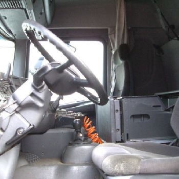 Scania 144G 530 6x4 with crane Loglift F 215 Z