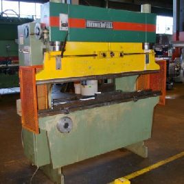 40 TON DONEWELL #40-1600 HYDRAULIC PRESS BRAKE (#18165)