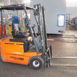 STEEL TRUCKS ELEVAT./TRANSPALLET IE-15 USED