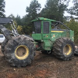 2017 John Deere 648L