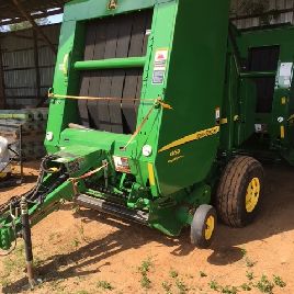 2016 John Deere 469