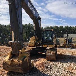 2014 John Deere 250G LC