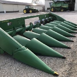 2009 John Deere 608C