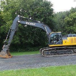 2016 John Deere 300GLC