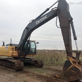 2013 John Deere 250G LC
