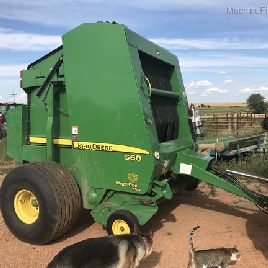2011 John Deere 568