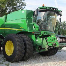 2014 John Deere S670