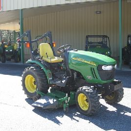 2006 John Deere 2320