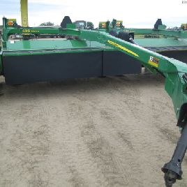 2012 John Deere 635