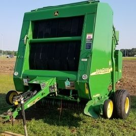 2004 John Deere 567
