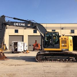 2013 John Deere 245G LC