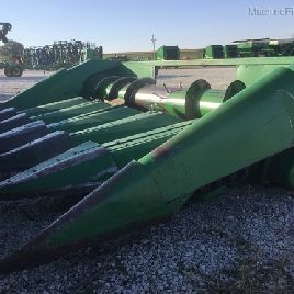 1988 John Deere 653a