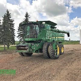2015 John Deere S670