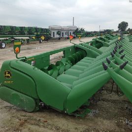 2011 John Deere 608C
