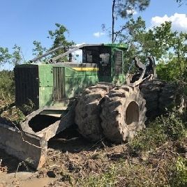 2017 John Deere 748L