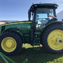 2019 John Deere 8245R