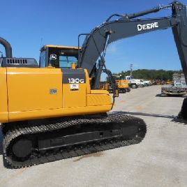 2011 John Deere 130G