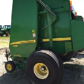 2010 John Deere 568