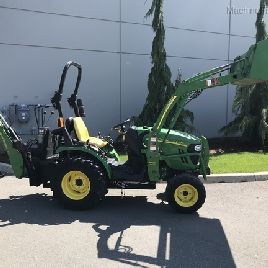 2010 John Deere 2320