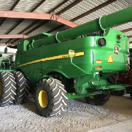 2015 John Deere S670