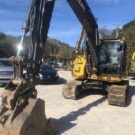 2017 John Deere 135G