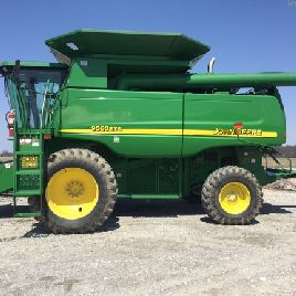 2005 John Deere 9560 STS