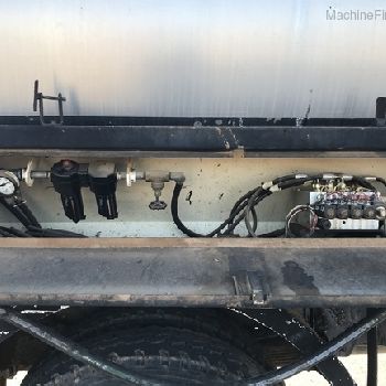 1999 Etnyre CENTENNAL