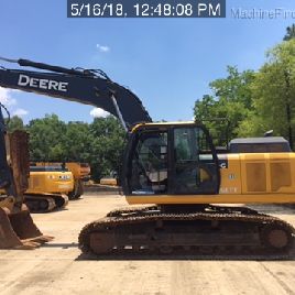 2015 John Deere 250G LC